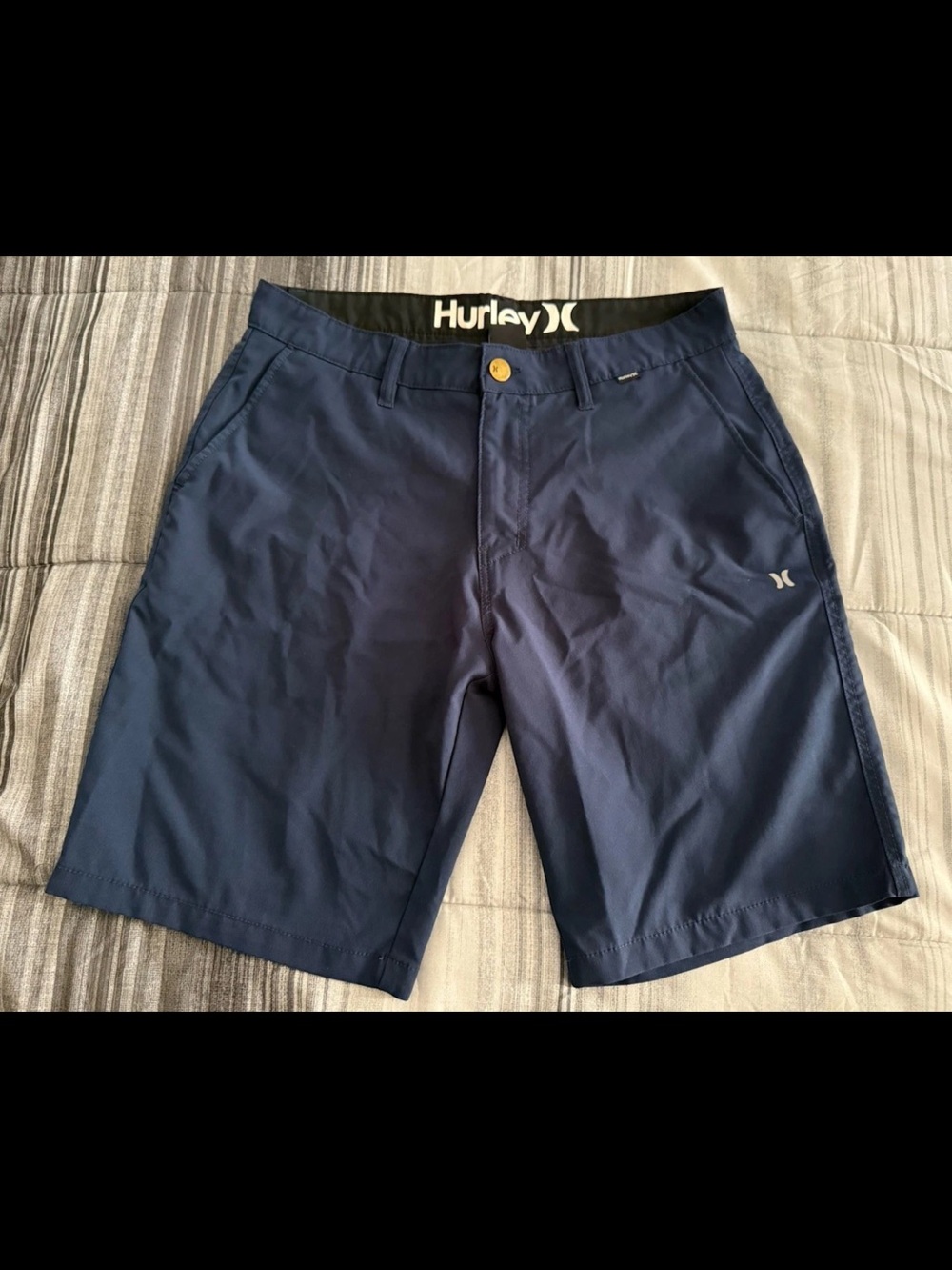 HURLEY Men’s Dark Navy Blue Shorts 32